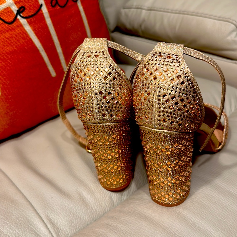 Rose gold women's open toes heels sandals - Picture 3 of 3